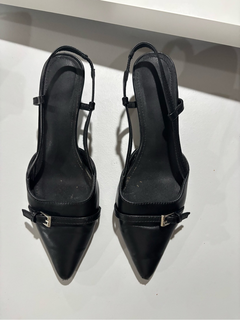 Women's Black Pointed Slingback Pumps